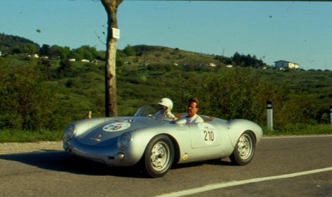 PORSCHE