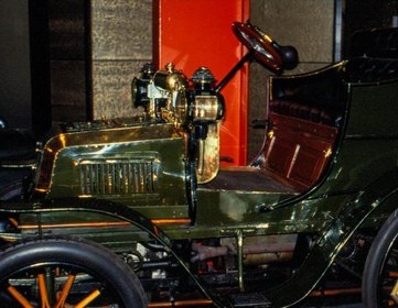 DAIMLER