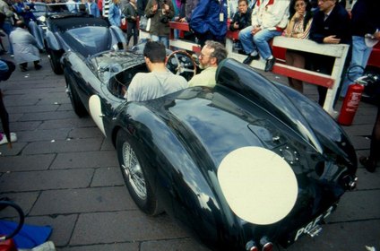 ASTON-MARTIN