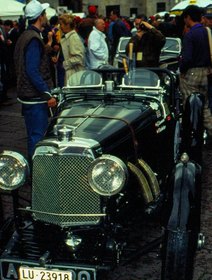 ASTON-MARTIN