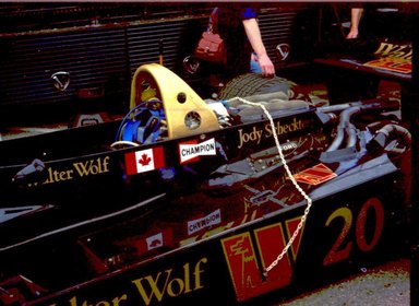 WOLF F1