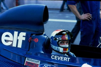 TYRRELL F1