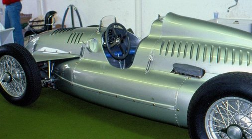 AUTO-UNION